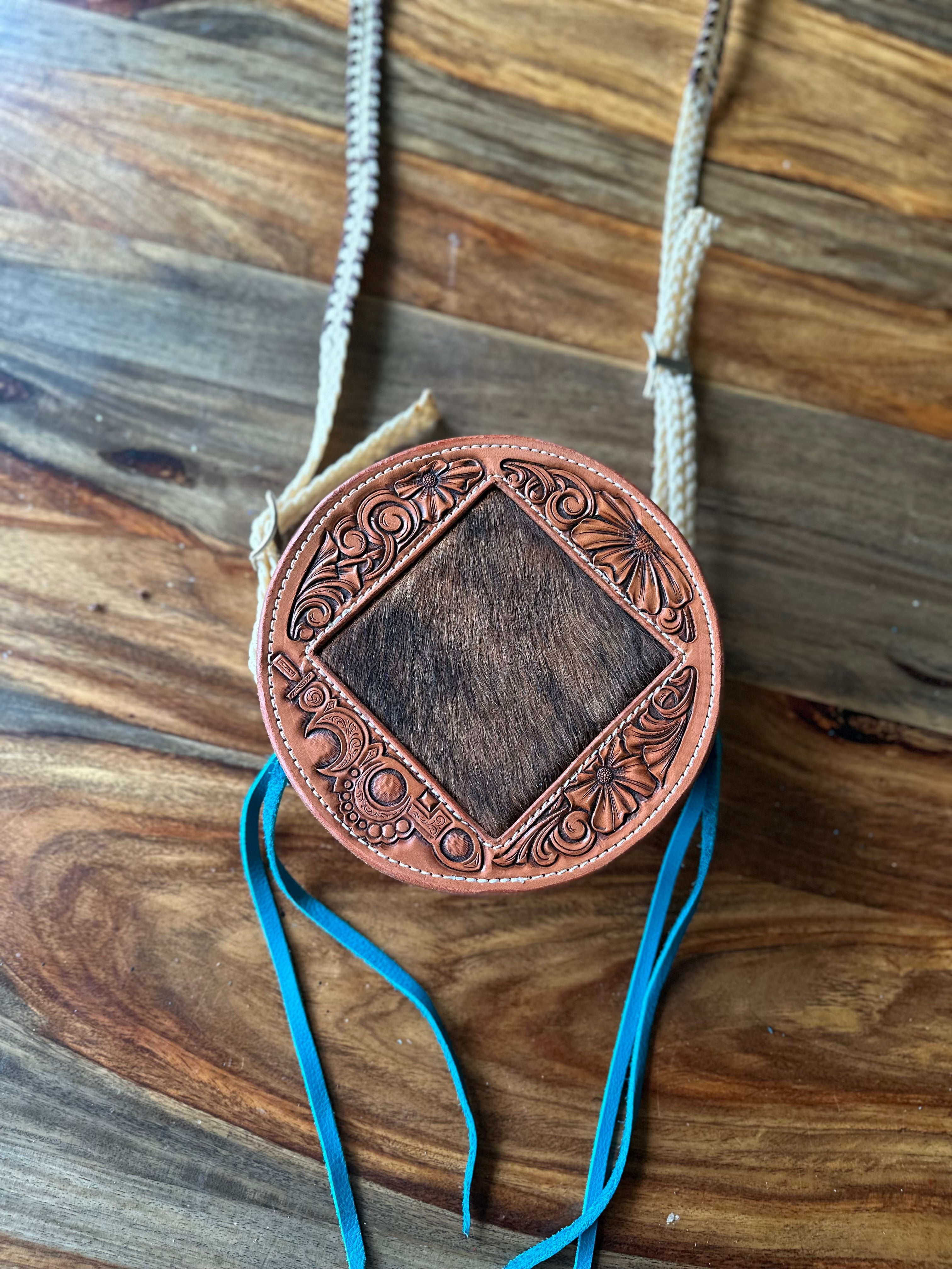 Mini rope can purse